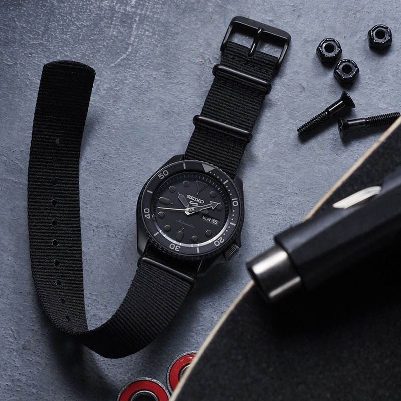 SEIKO 5 SPORT SRPD79K1 (1)